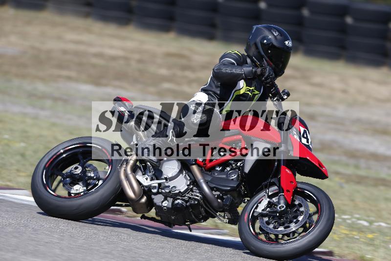 /36 08.08.2026  Pluess Motosport ADR/Einsteiger/422